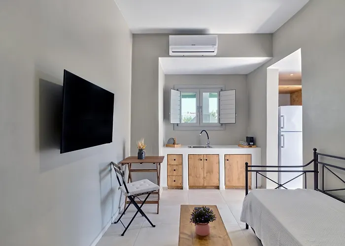 Theros Suites