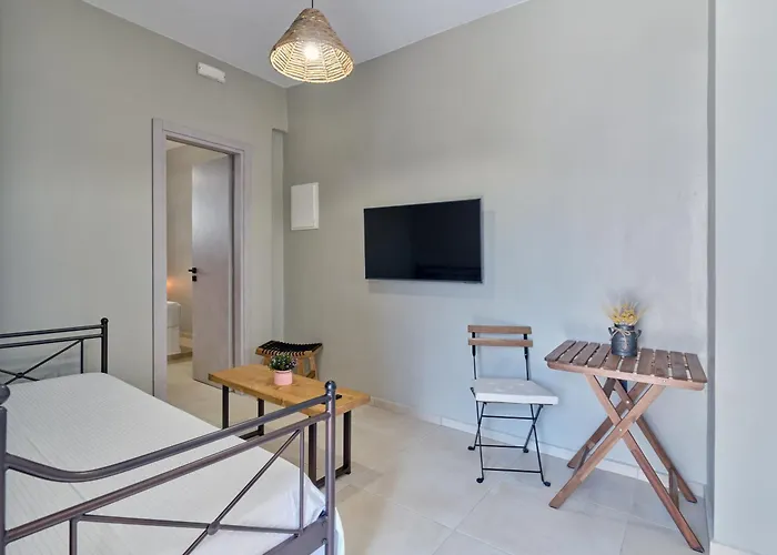 Theros Suites